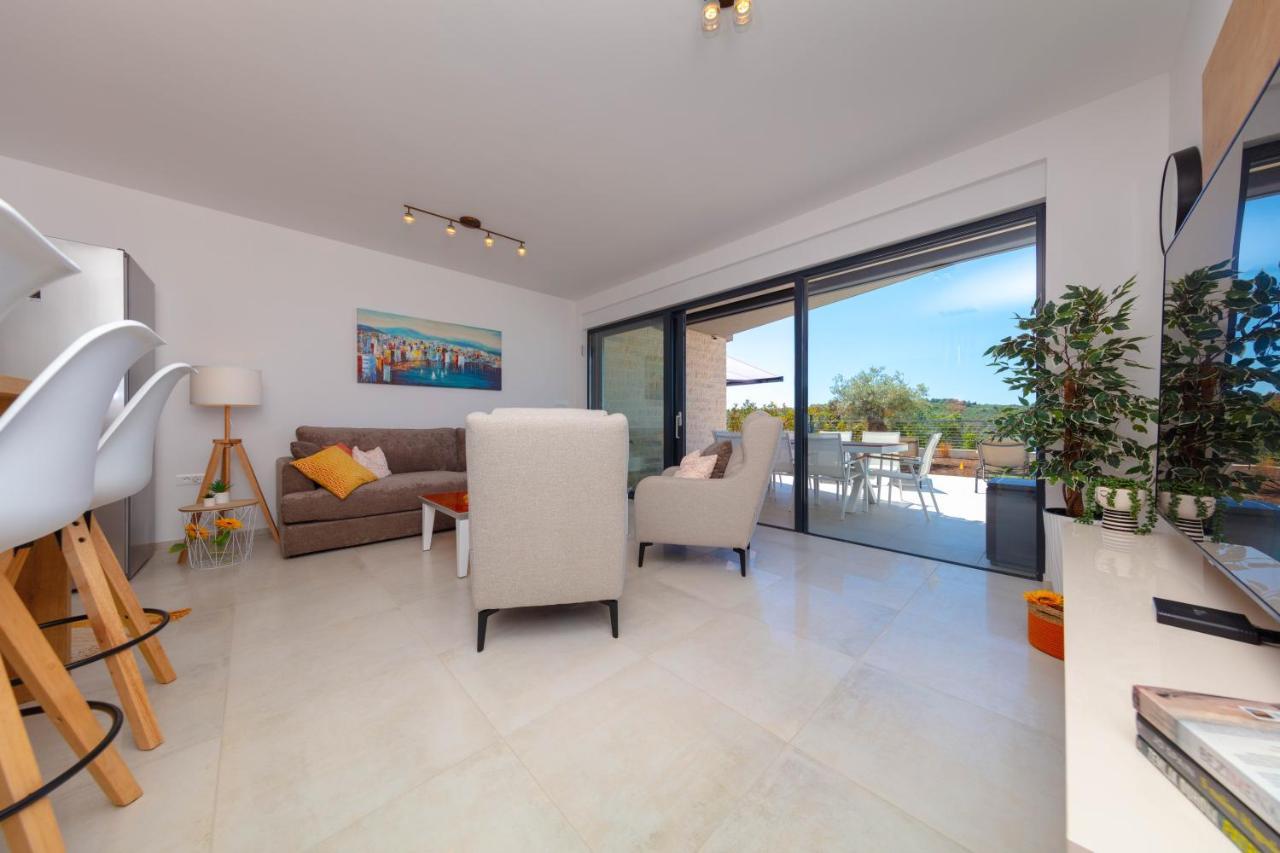 Apartman Oranž Banjole Bagian luar foto