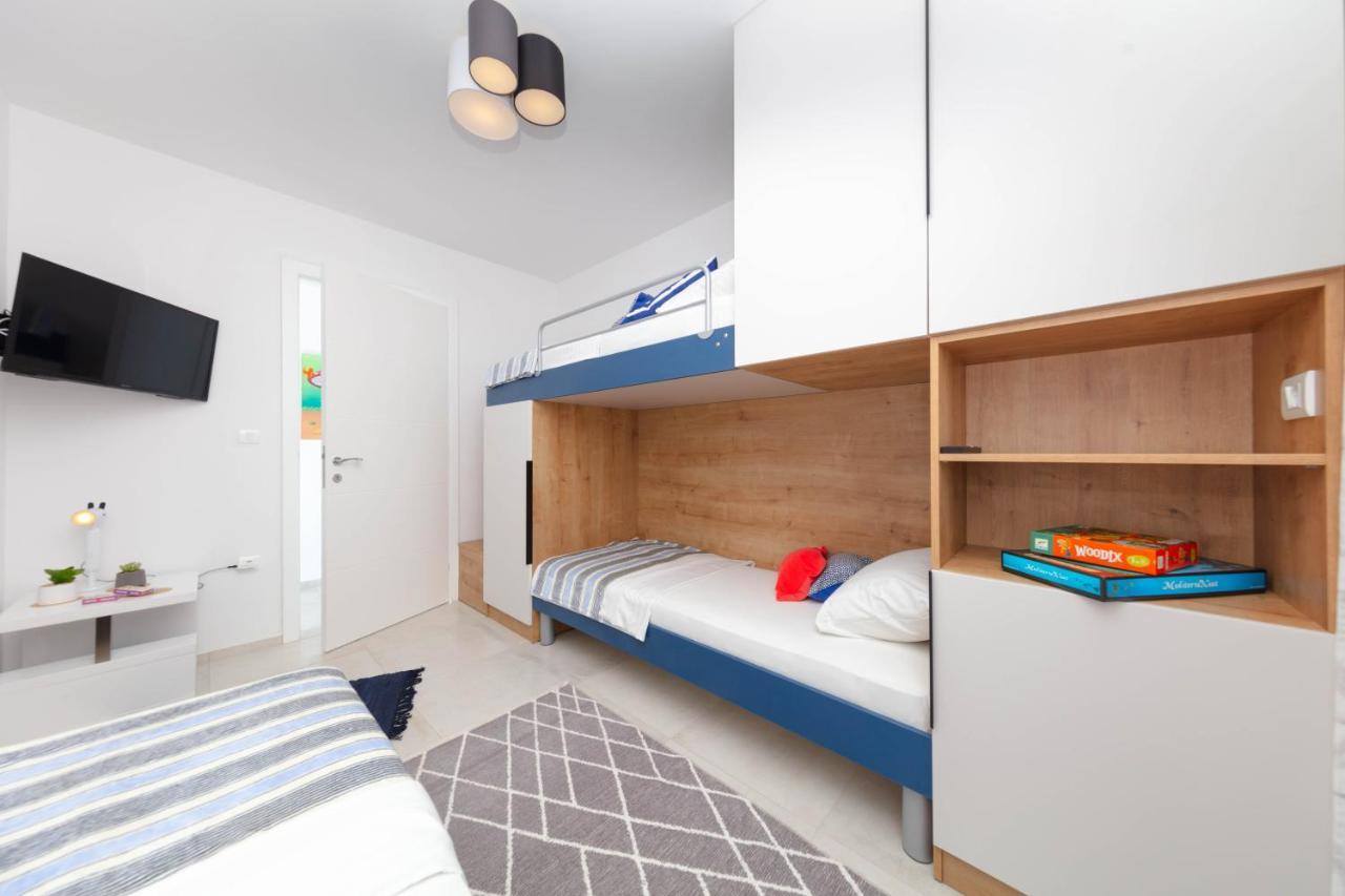 Apartman Oranž Banjole Bagian luar foto