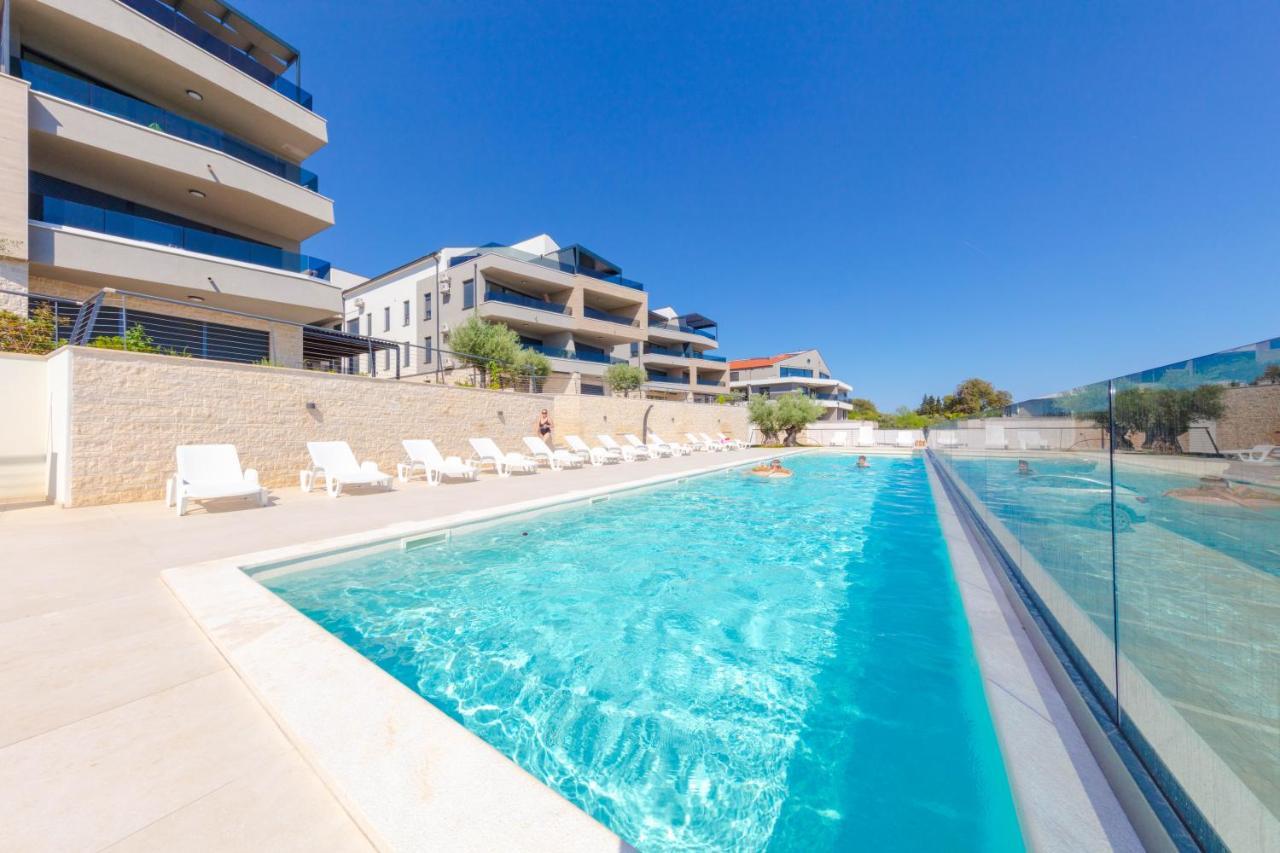 Apartman Oranž Banjole Bagian luar foto
